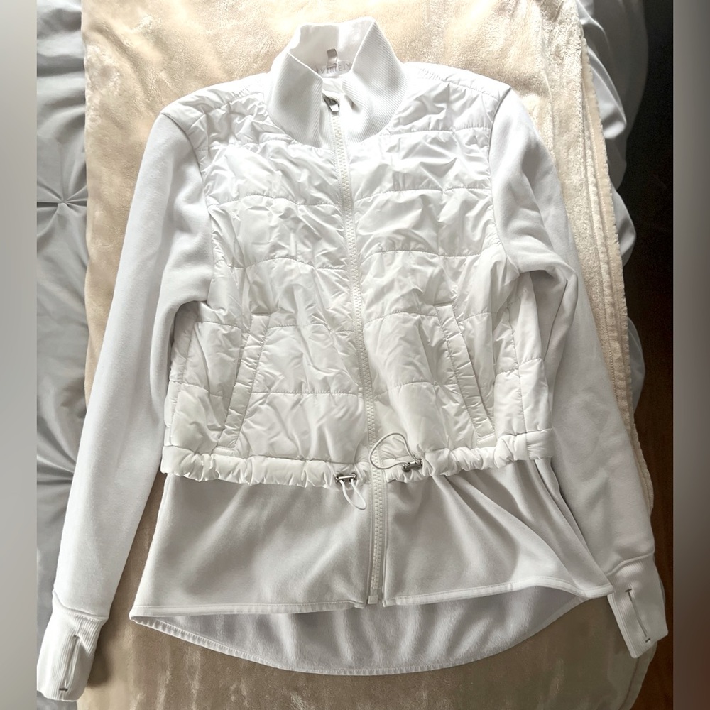 Athleta jacket with cinch waist, thumb holes